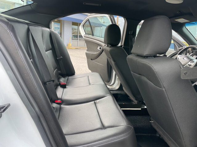 2017 Ford Taurus in Baltimore, MD 21225 - 18080398 21