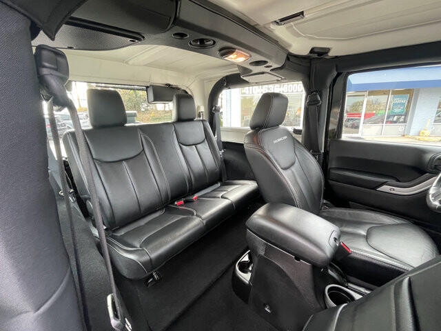2015 Jeep Wrangler in Baltimore, MD 21225 - 18080399 29