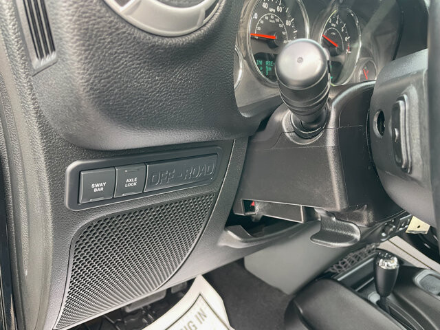 2015 Jeep Wrangler in Baltimore, MD 21225 - 18080399 37