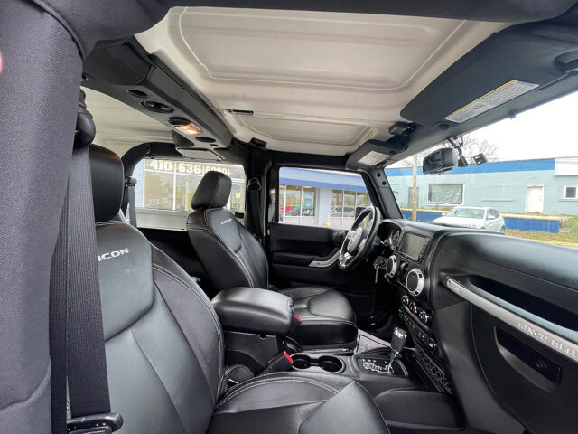 2015 Jeep Wrangler in Baltimore, MD 21225 - 18080399 27