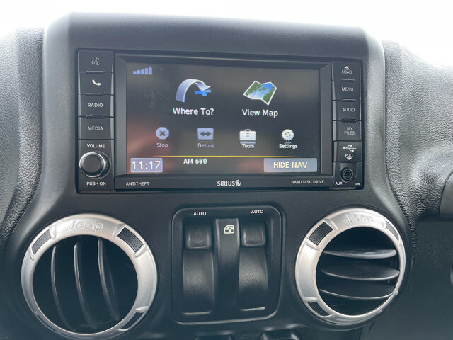 2015 Jeep Wrangler in Baltimore, MD 21225 - 18080399 41