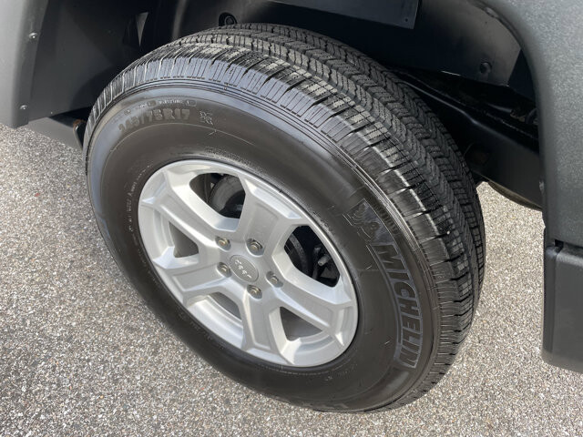 2015 Jeep Wrangler in Baltimore, MD 21225 - 18080399 15