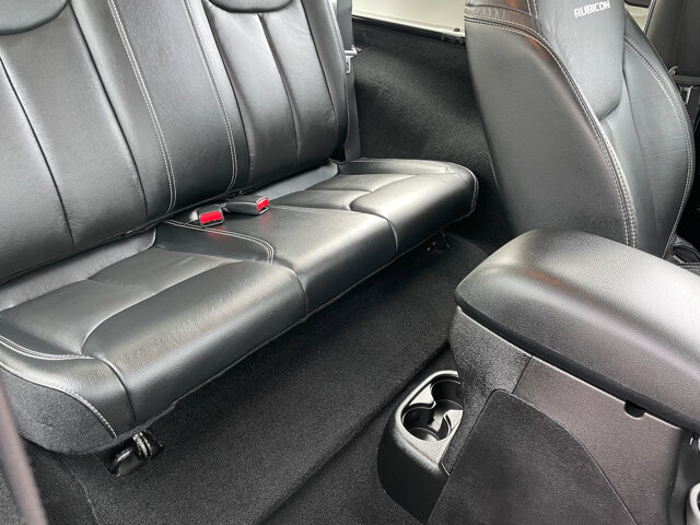 2015 Jeep Wrangler in Baltimore, MD 21225 - 18080399 30