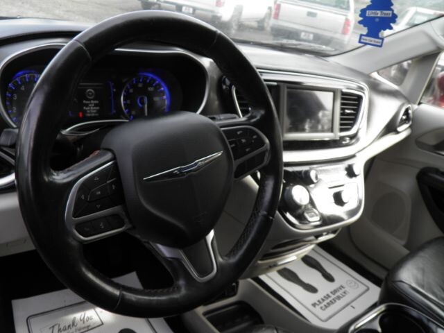 2020 Chrysler Pacifica in Barton, MD 21521 - 18080400 3