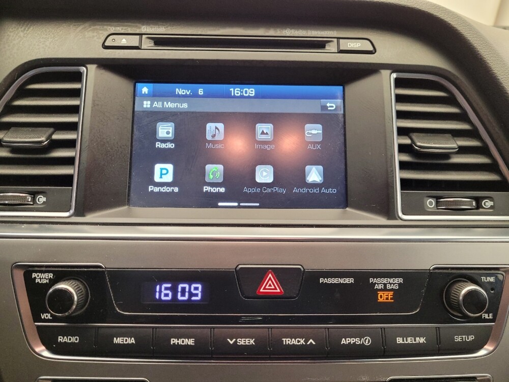 2017 Hyundai Sonata in Bakersfield, CA 93309 - 18080415 25