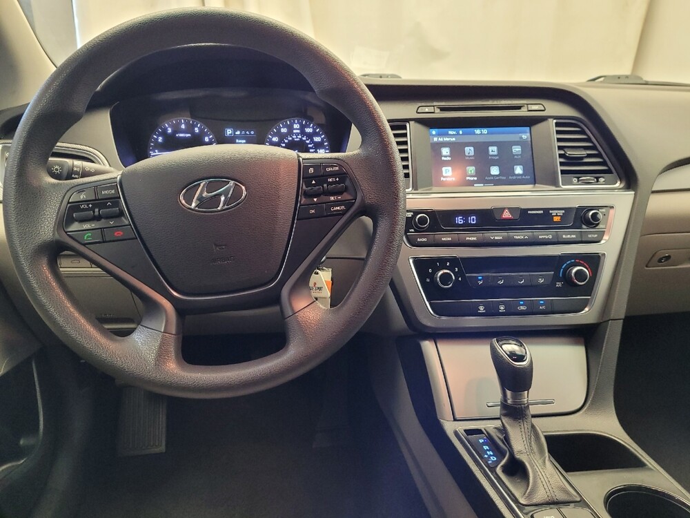 2017 Hyundai Sonata in Bakersfield, CA 93309 - 18080415 22