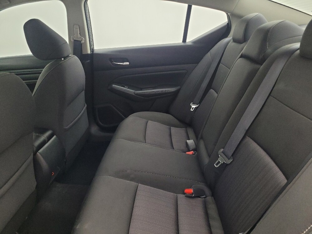 2020 Nissan Altima in Clearwater, FL 33764 - 18080423 18