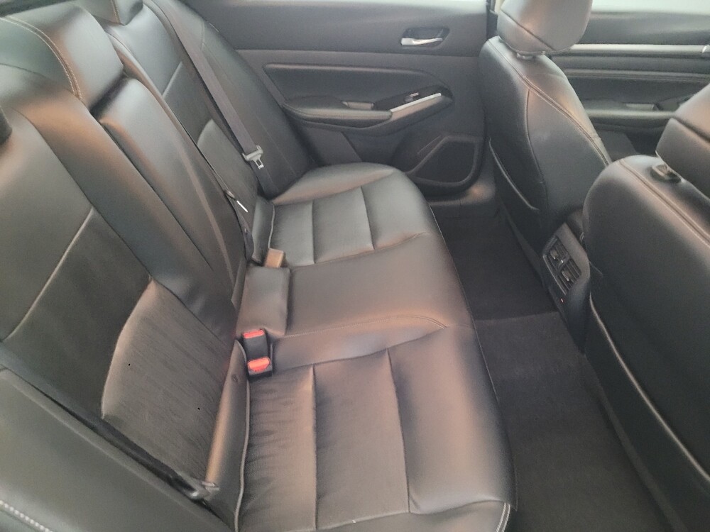 2021 Nissan Altima in New Castle, DE 19720 - 18080425 19