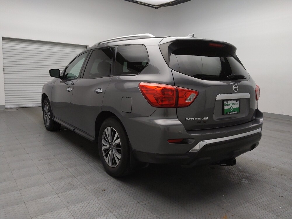 2019 Nissan Pathfinder in Lewisville, TX 75067 - 18080437 5