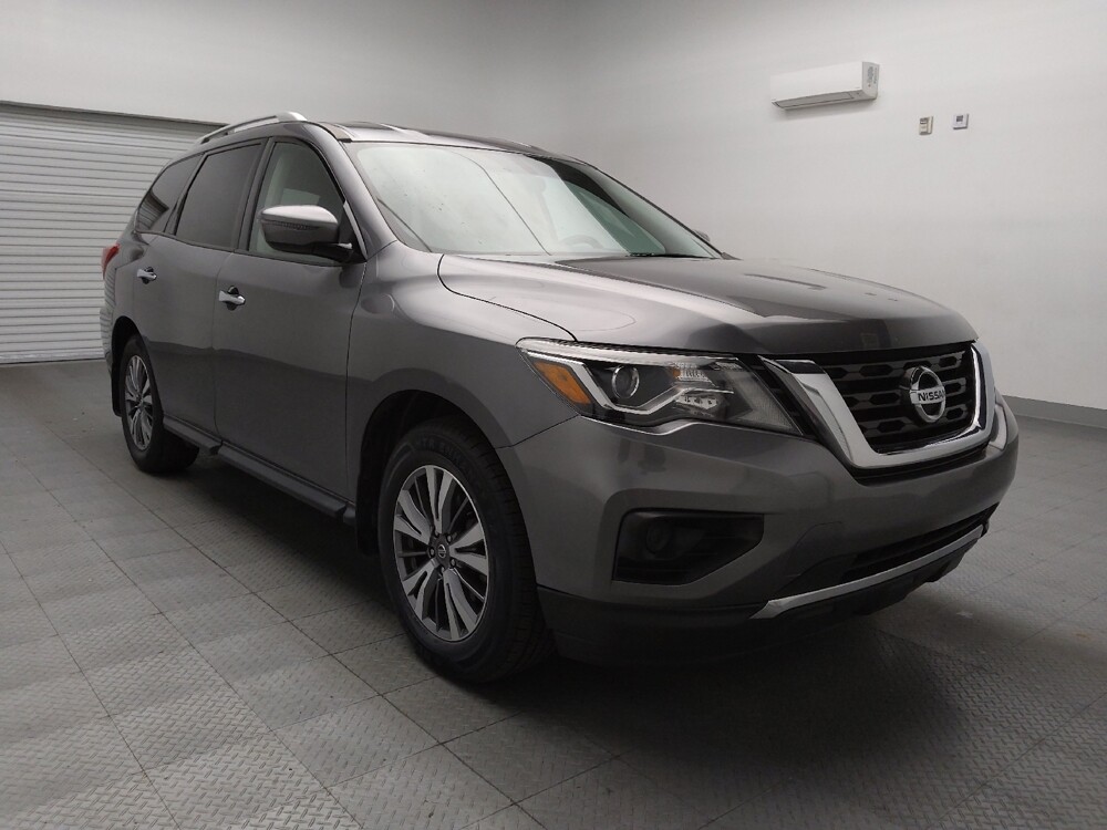 2019 Nissan Pathfinder in Lewisville, TX 75067 - 18080437 13