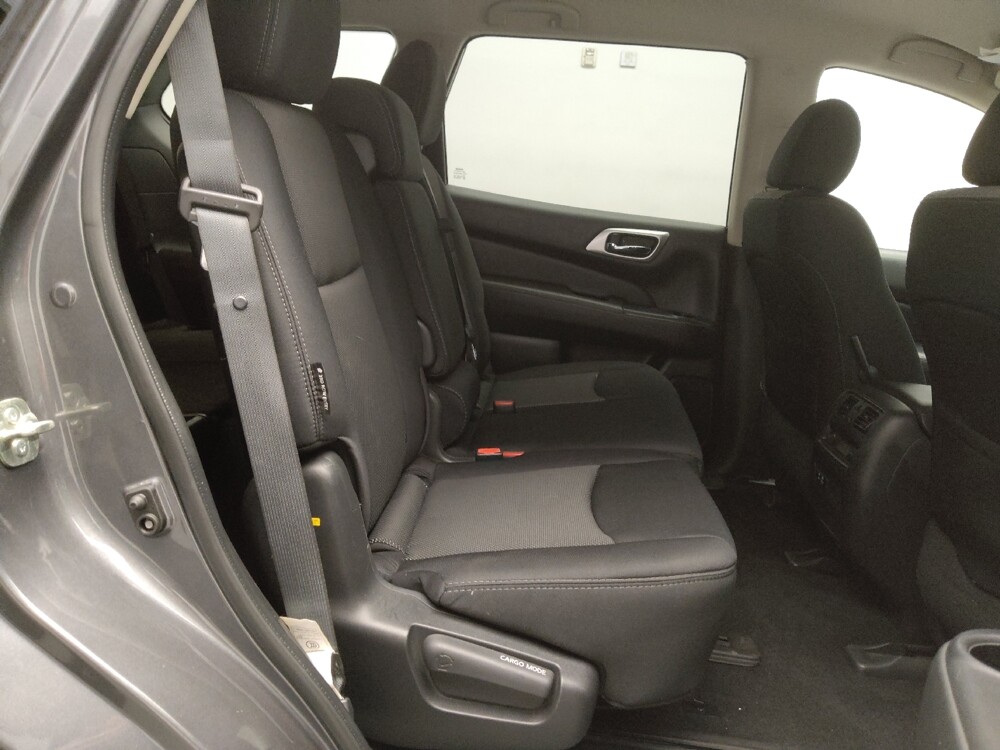 2019 Nissan Pathfinder in Lewisville, TX 75067 - 18080437 19