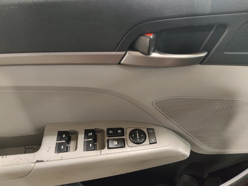 2018 Hyundai Elantra in Round Rock, TX 78664 - 18080439 27