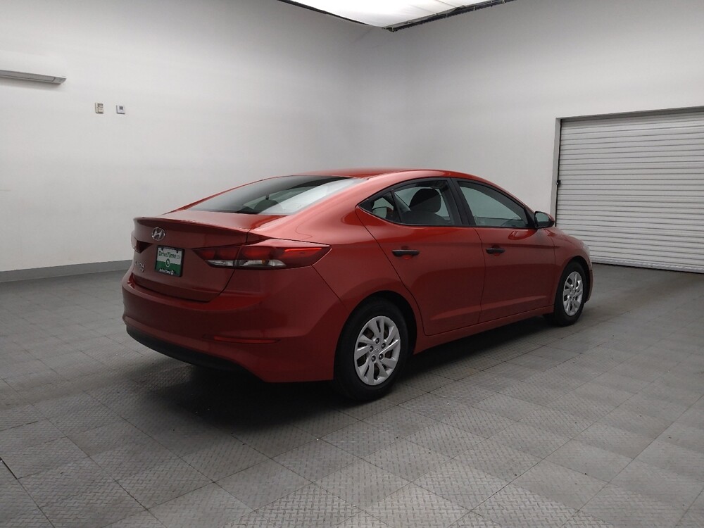 2018 Hyundai Elantra in Round Rock, TX 78664 - 18080439 9