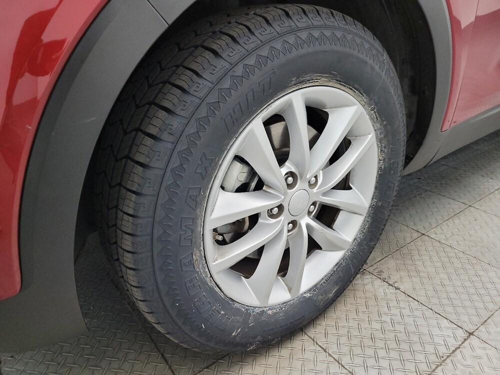 2018 Kia Sorento in Glendale, AZ 85301 - 18080460 31