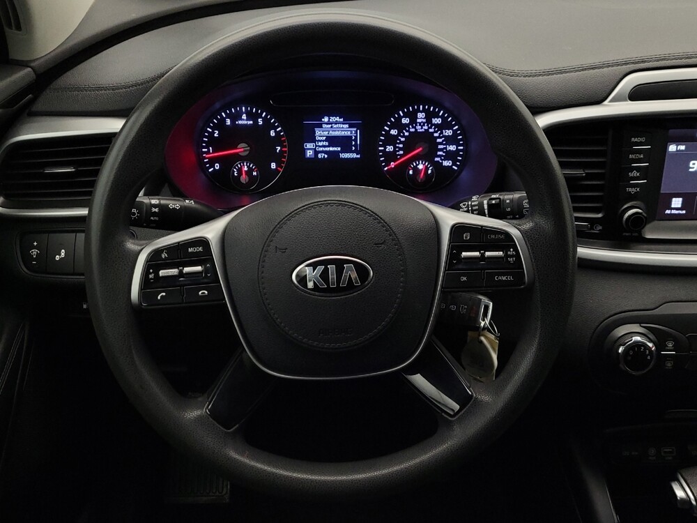 2019 Kia Sorento in Mesa, AZ 85210 - 18080463 22