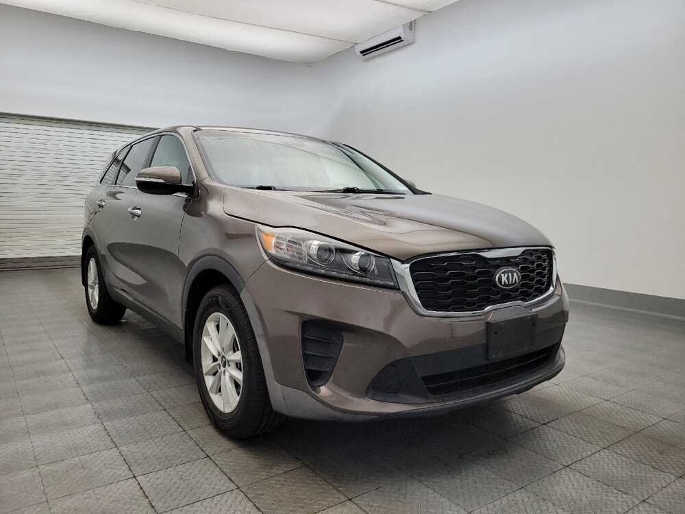 2019 Kia Sorento in Mesa, AZ 85210 - 18080463 13