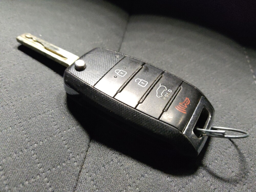 2019 Kia Sorento in Mesa, AZ 85210 - 18080463 32