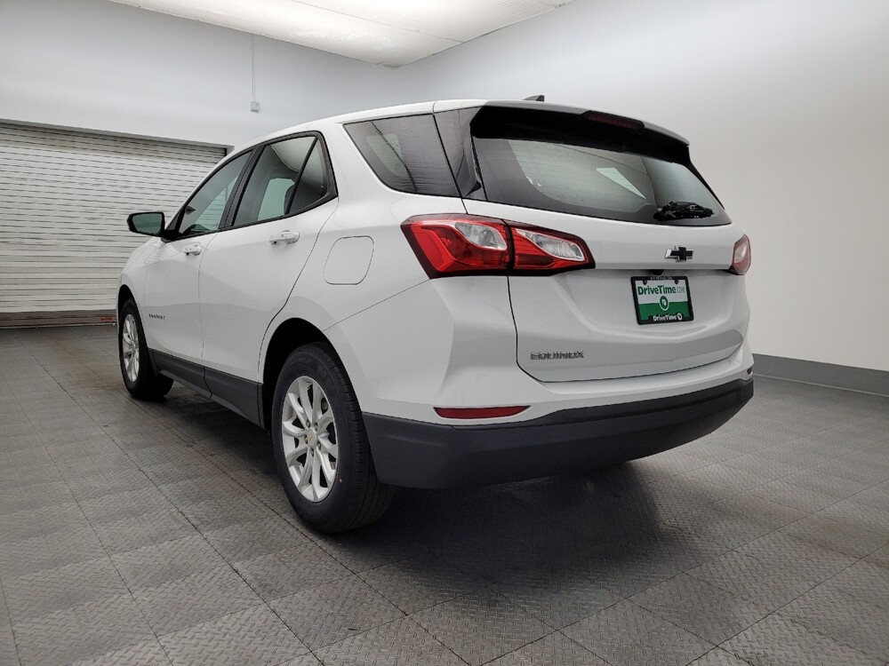 2019 Chevrolet Equinox in Glendale, AZ 85301 - 18080464 5