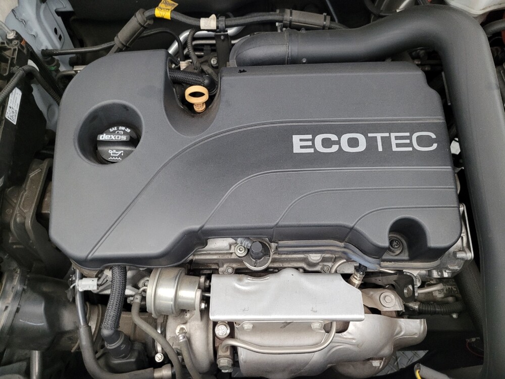 2019 Chevrolet Equinox in Glendale, AZ 85301 - 18080464 30