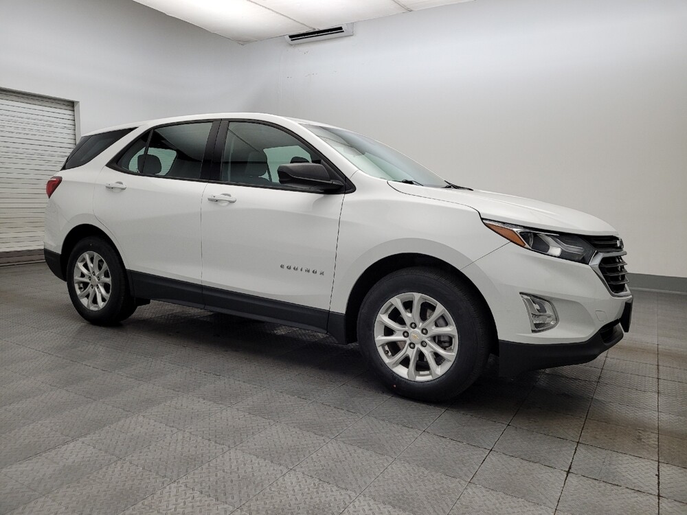 2019 Chevrolet Equinox in Glendale, AZ 85301 - 18080464 11