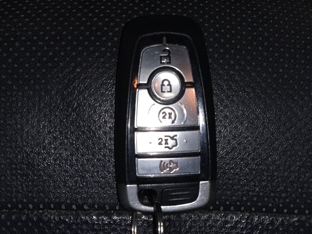 2020 Ford Mustang in West Palm Beach, FL 33409 - 18080468 32