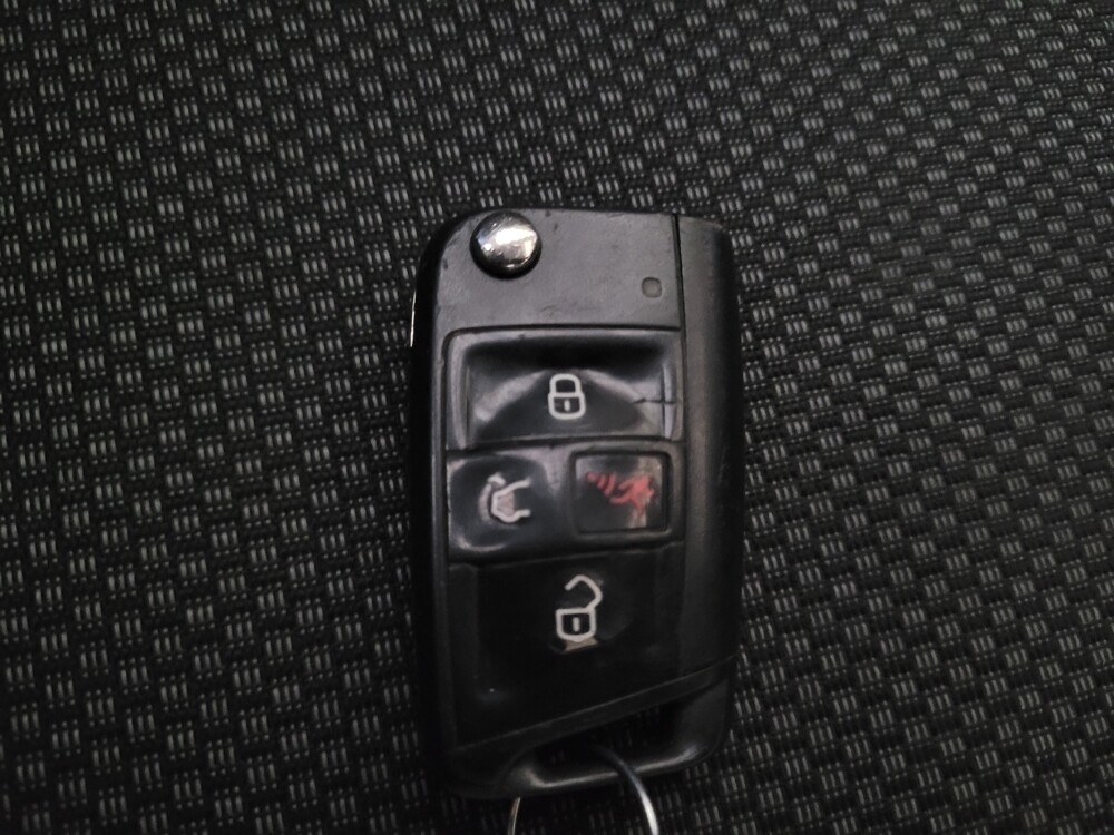 2020 Volkswagen Jetta in Tampa, FL 33619 - 18080469 32