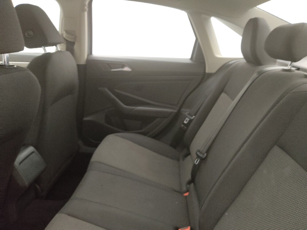 2020 Volkswagen Jetta in Tampa, FL 33619 - 18080469 18