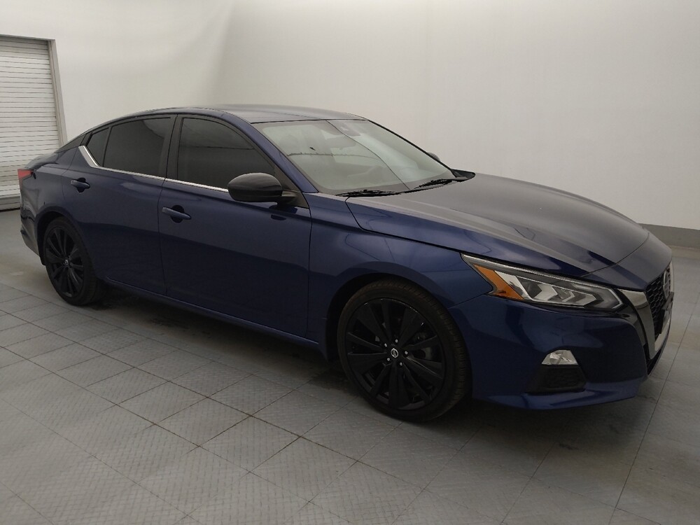 2020 Nissan Altima in Tampa, FL 33619 - 18080470 11