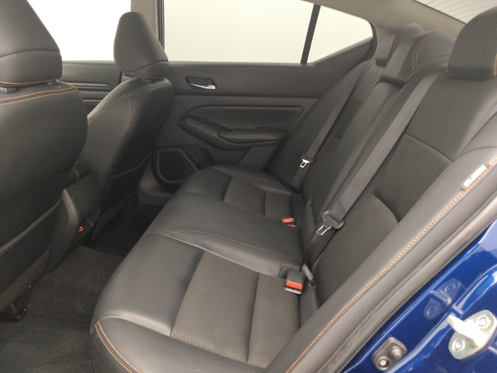 2020 Nissan Altima in Tampa, FL 33619 - 18080470 18