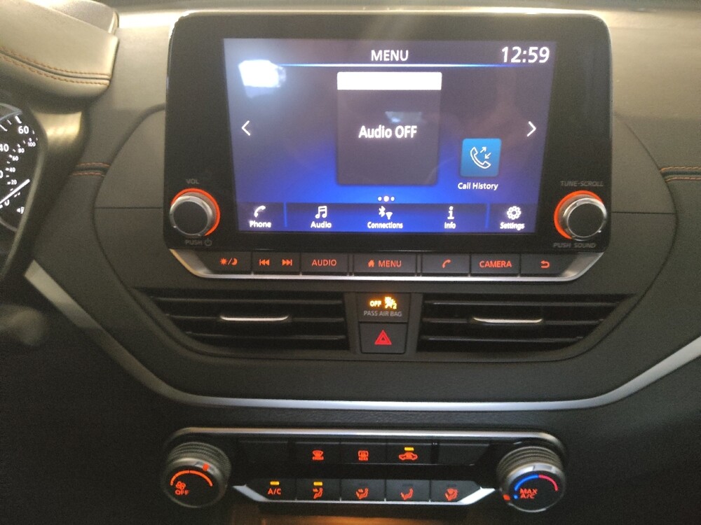 2020 Nissan Altima in Tampa, FL 33619 - 18080470 25