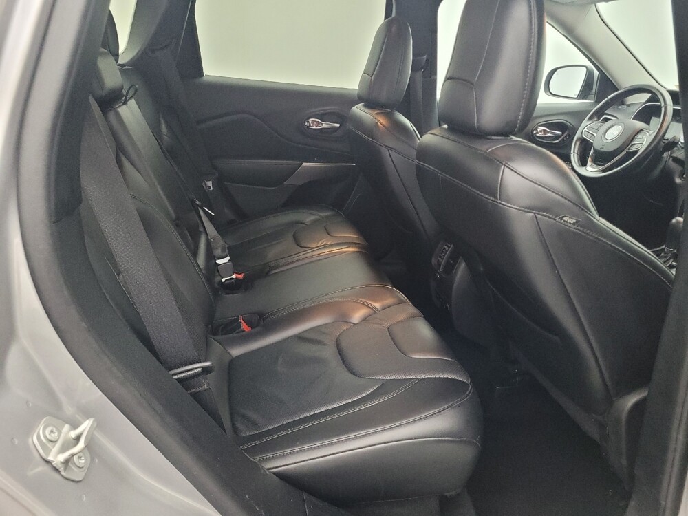 2020 Jeep Cherokee in Clearwater, FL 33764 - 18080472 19