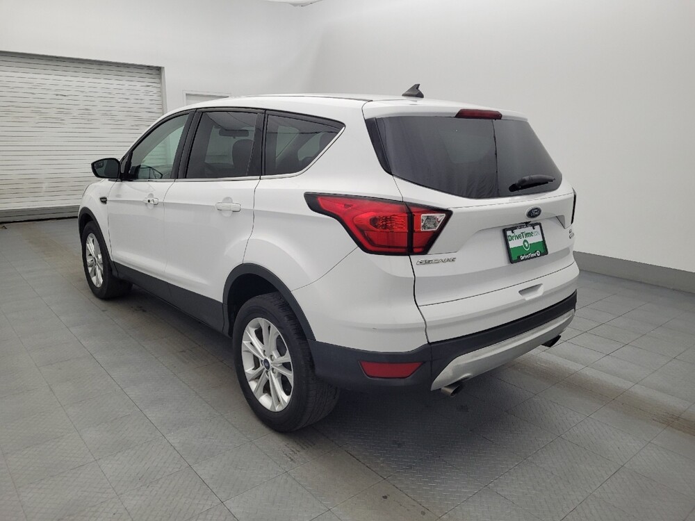 2019 Ford Escape in Clearwater, FL 33764 - 18080473 5