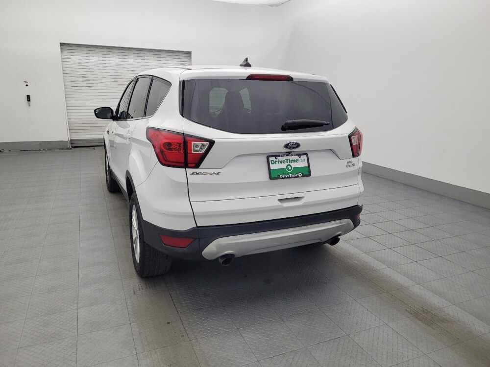2019 Ford Escape in Clearwater, FL 33764 - 18080473 6