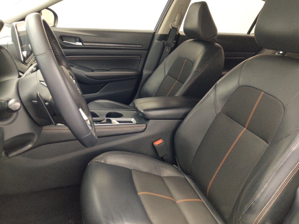 2020 Nissan Altima in Jacksonville, FL 32210 - 18080479 17