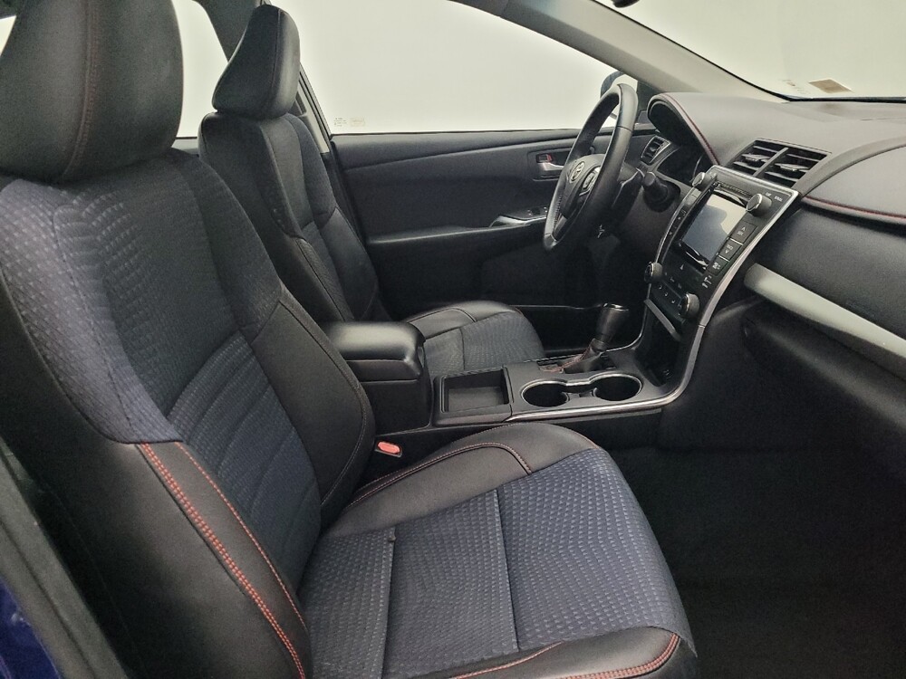 2015 Toyota Camry in West Palm Beach, FL 33409 - 18080484 21