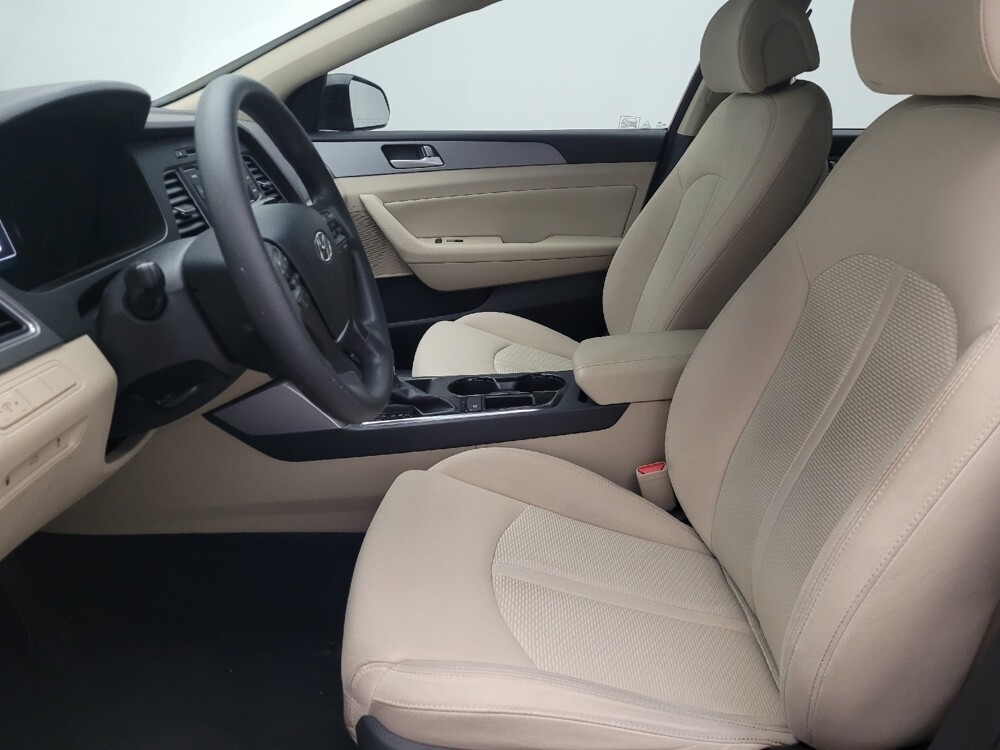 2015 Hyundai Sonata in Jacksonville, FL 32210 - 18080490 17