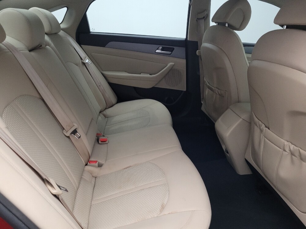 2015 Hyundai Sonata in Jacksonville, FL 32210 - 18080490 19