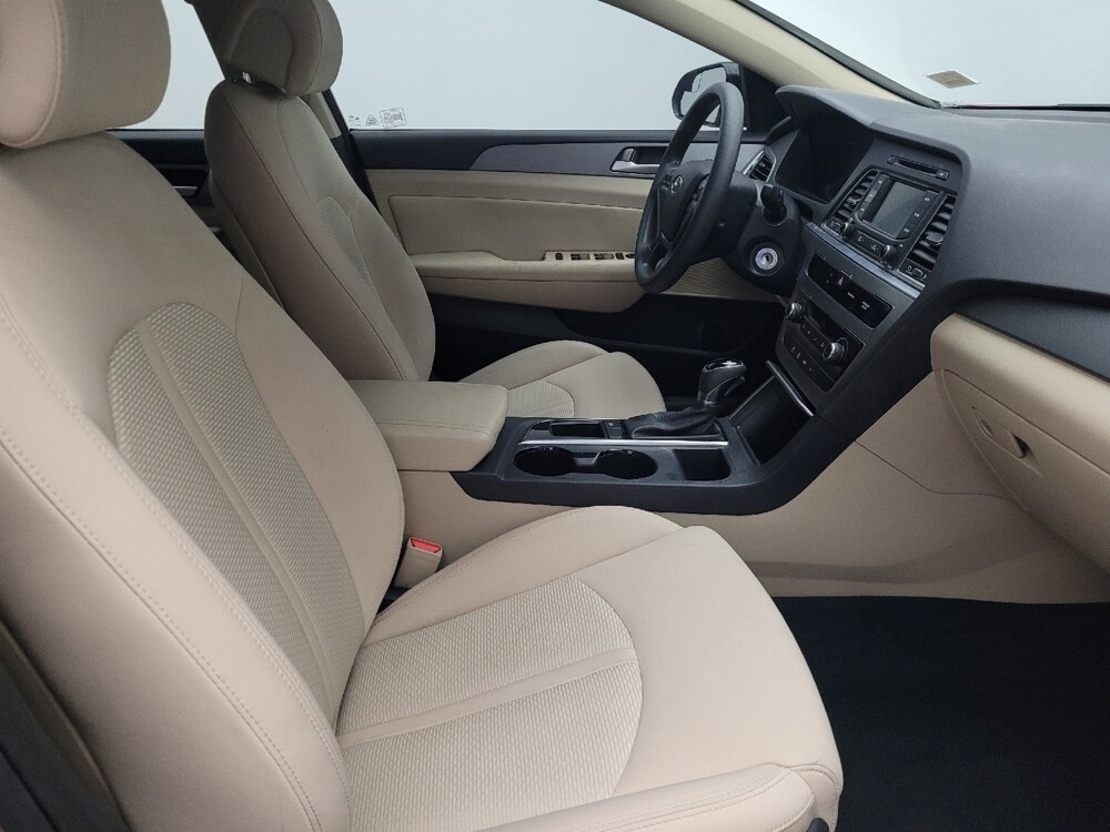 2015 Hyundai Sonata in Jacksonville, FL 32210 - 18080490 21