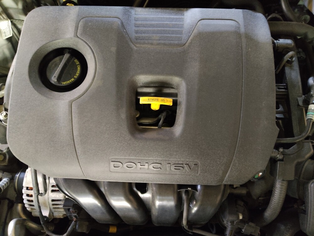 2020 Hyundai Elantra in Greenville, SC 29607 - 18080516 30