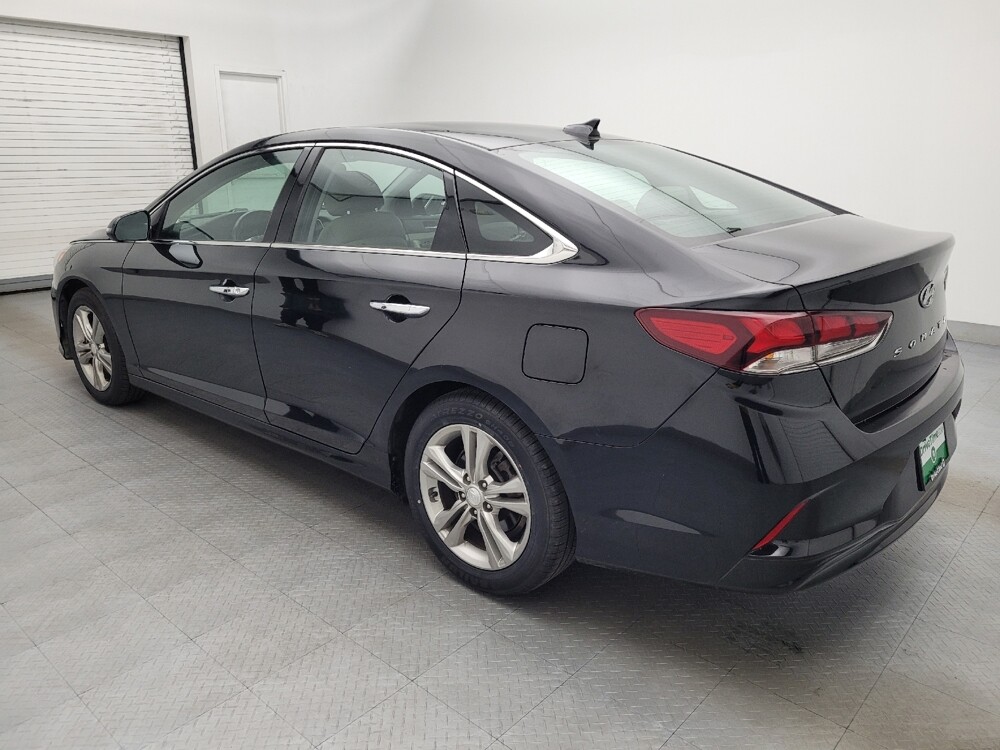 2018 Hyundai Sonata in Greenville, SC 29607 - 18080517 3