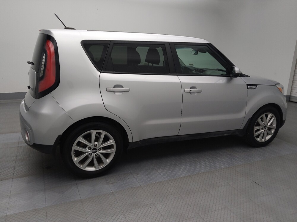 2019 Kia Soul in Lakewood, CO 80215 - 18080524 10