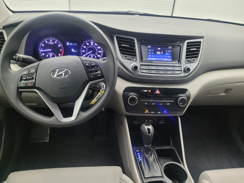 2017 Hyundai Tucson in Miamisburg, OH 45342 - 18080552 22