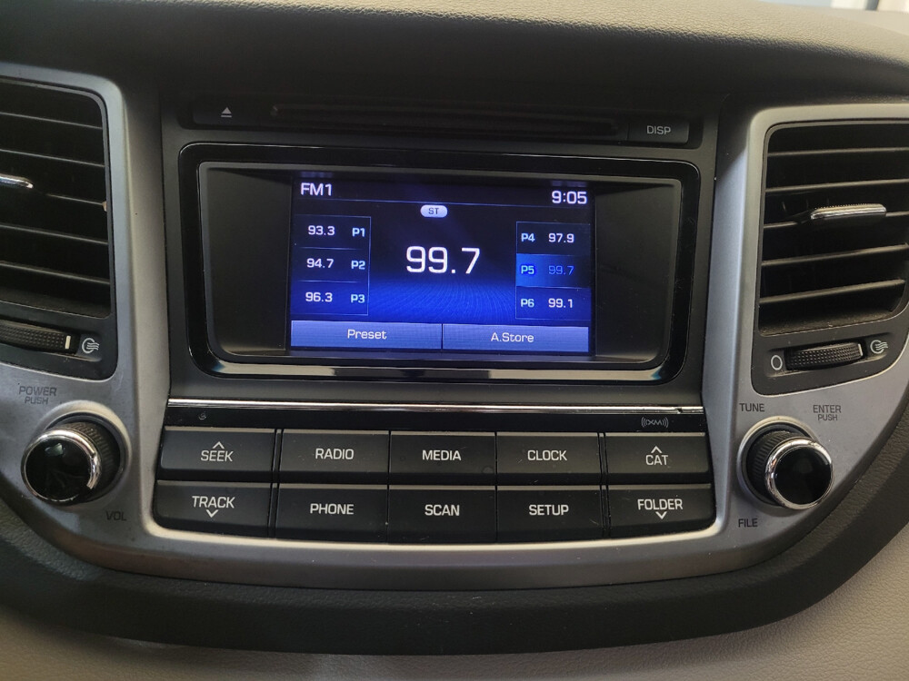 2017 Hyundai Tucson in Miamisburg, OH 45342 - 18080552 25