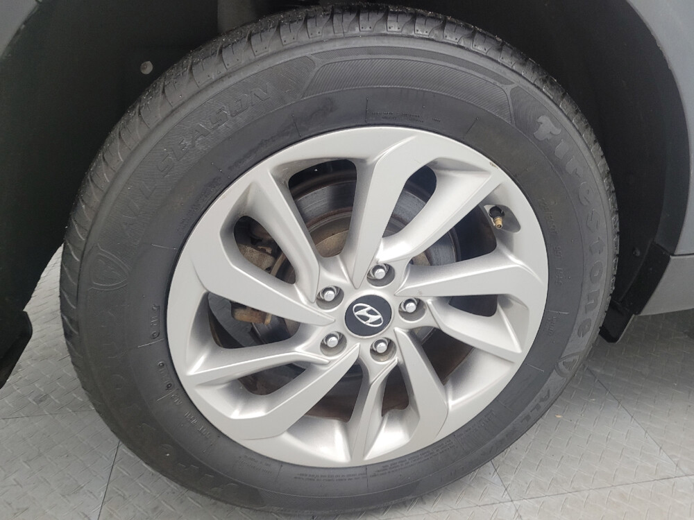 2017 Hyundai Tucson in Miamisburg, OH 45342 - 18080552 31