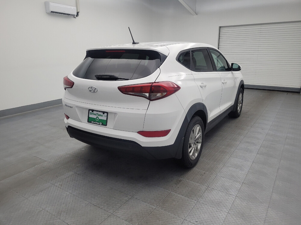2017 Hyundai Tucson in Miamisburg, OH 45342 - 18080552 9
