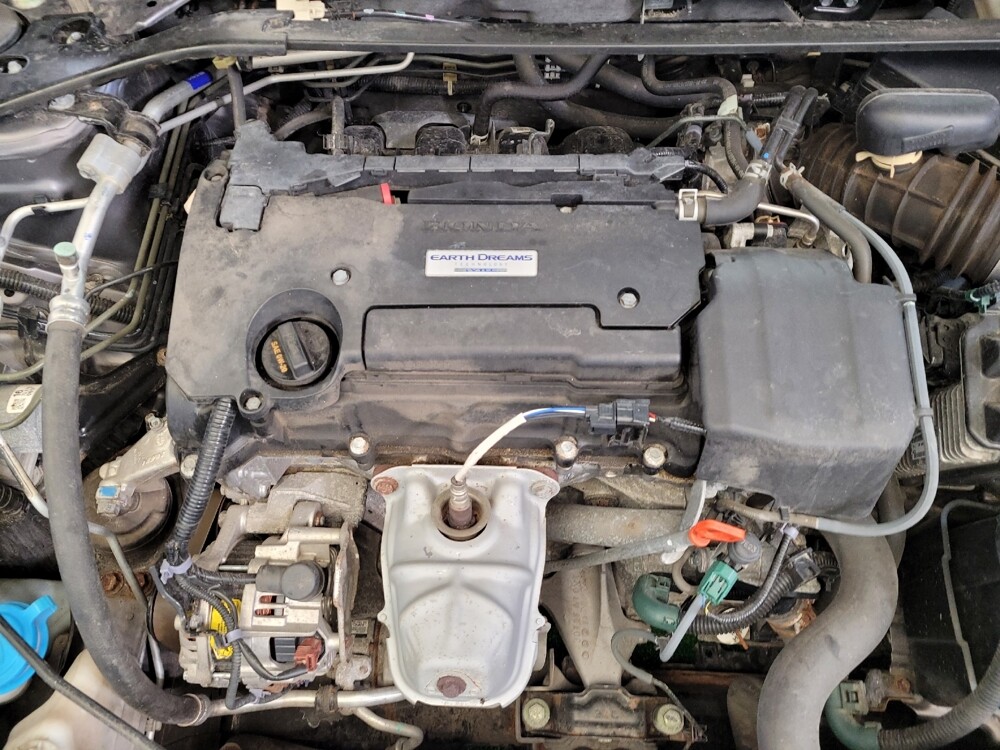 2017 Honda Accord in Maple Heights, OH 44137 - 18080553 30