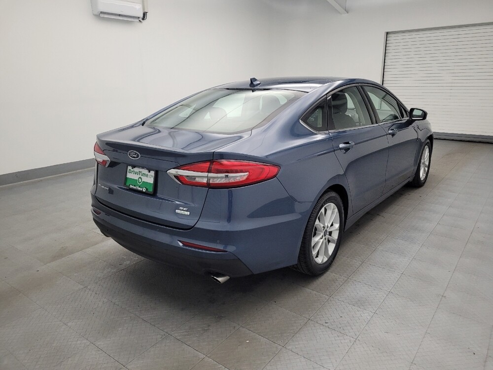 2019 Ford Fusion in Miamisburg, OH 45342 - 18080564 9
