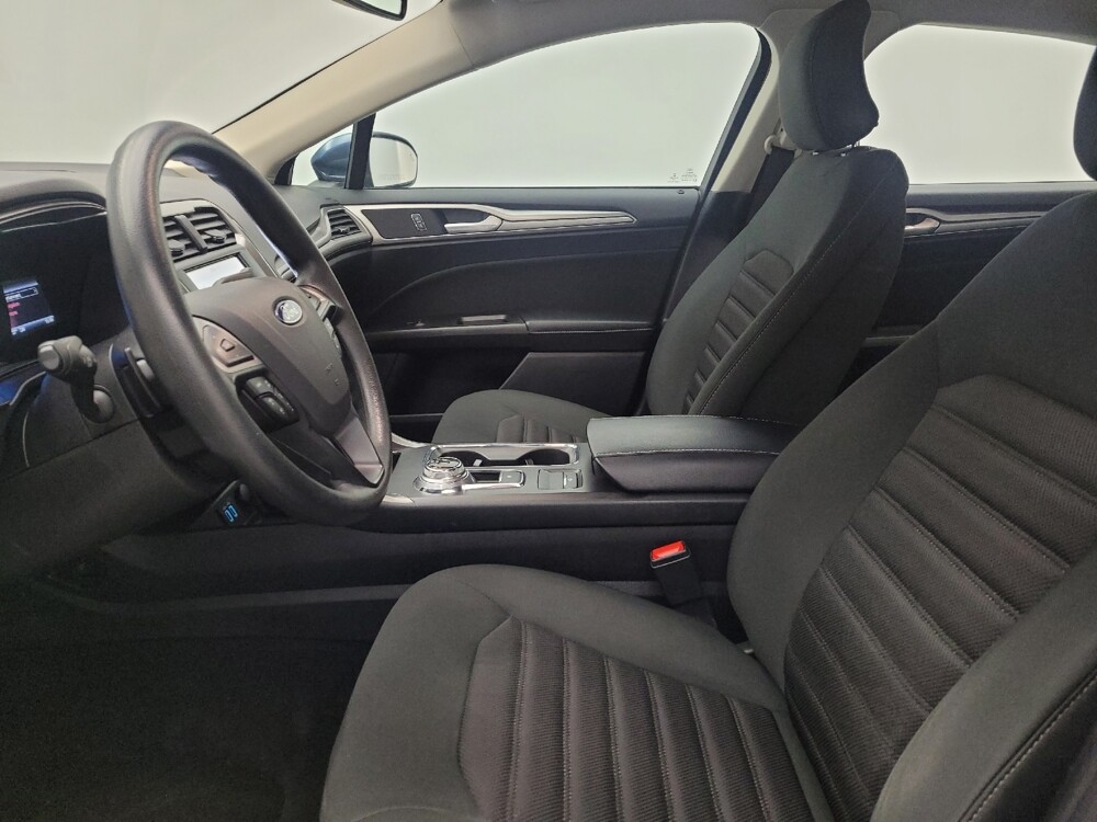 2019 Ford Fusion in Miamisburg, OH 45342 - 18080564 17