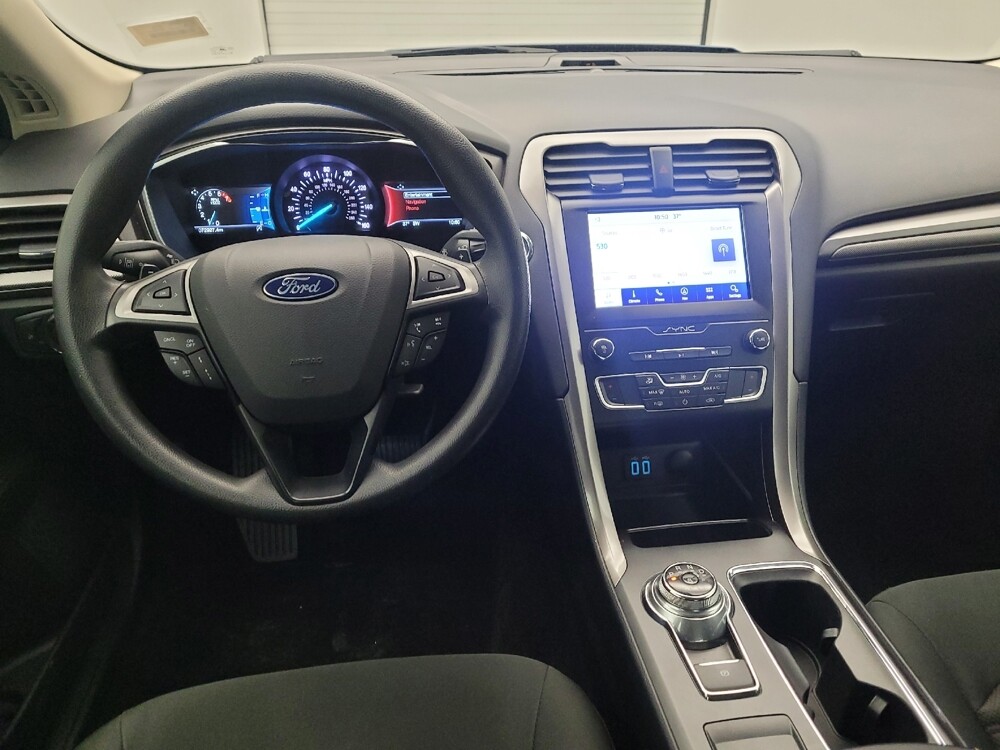 2019 Ford Fusion in Miamisburg, OH 45342 - 18080564 22