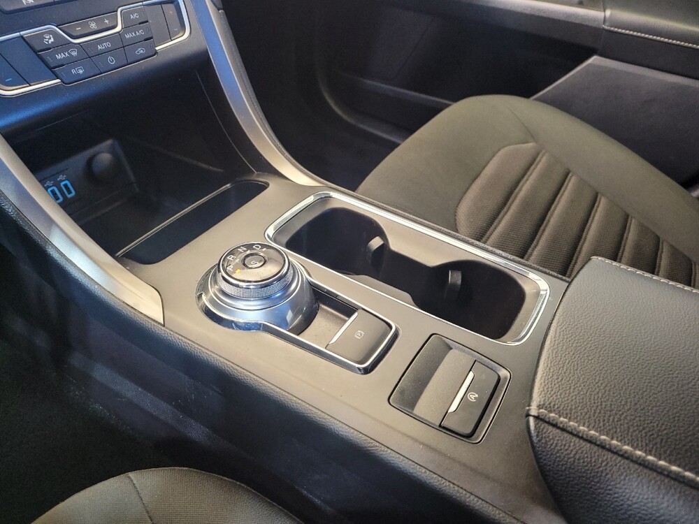 2019 Ford Fusion in Miamisburg, OH 45342 - 18080564 26